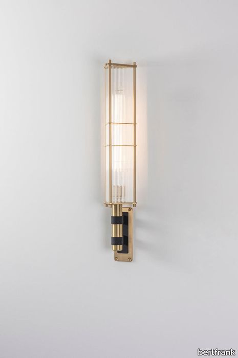 ARBOR WALL LIGHT