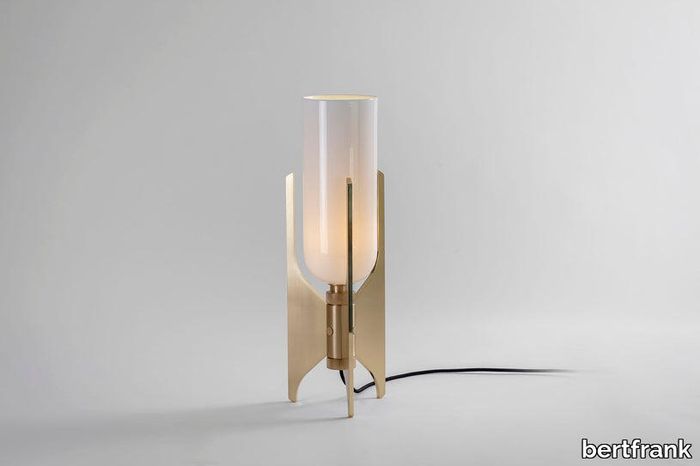 PENNON TABLE LAMP