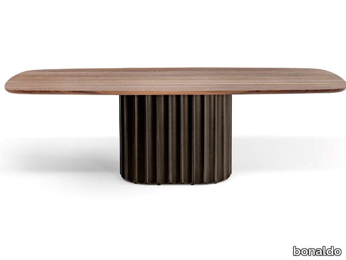 DORIAN TABLE - Barrel-shaped dining table _ Bonaldo