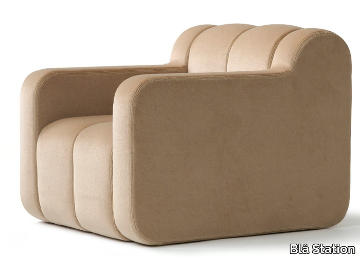 armchair-bla-station-371335-reld37d11f3.jpg