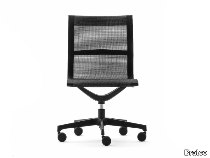 MOMA - Height-adjustable mesh office chair with 5-Spoke base _ Bralco