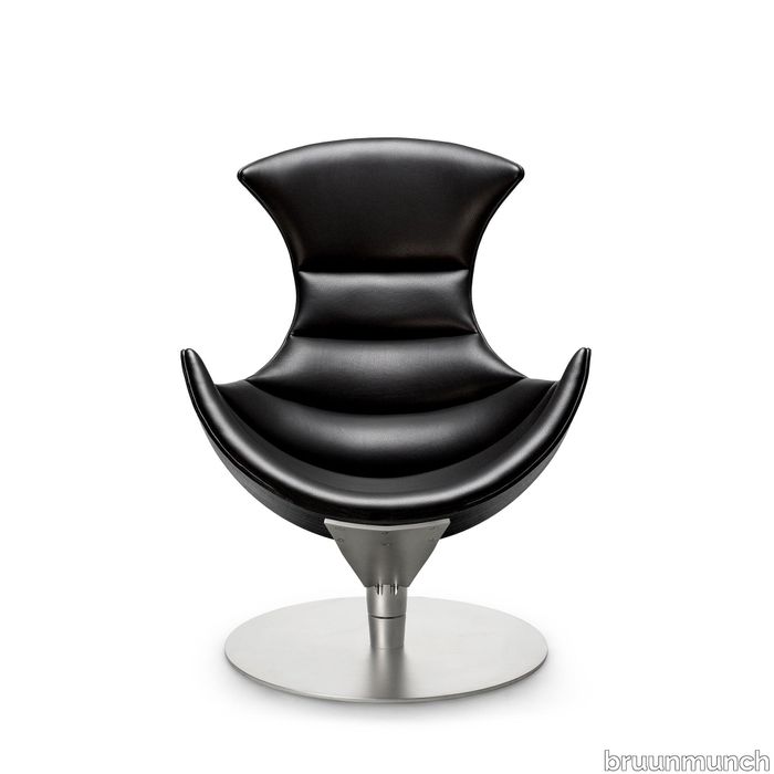 The Lobster Chair - Oak Black / Chrome