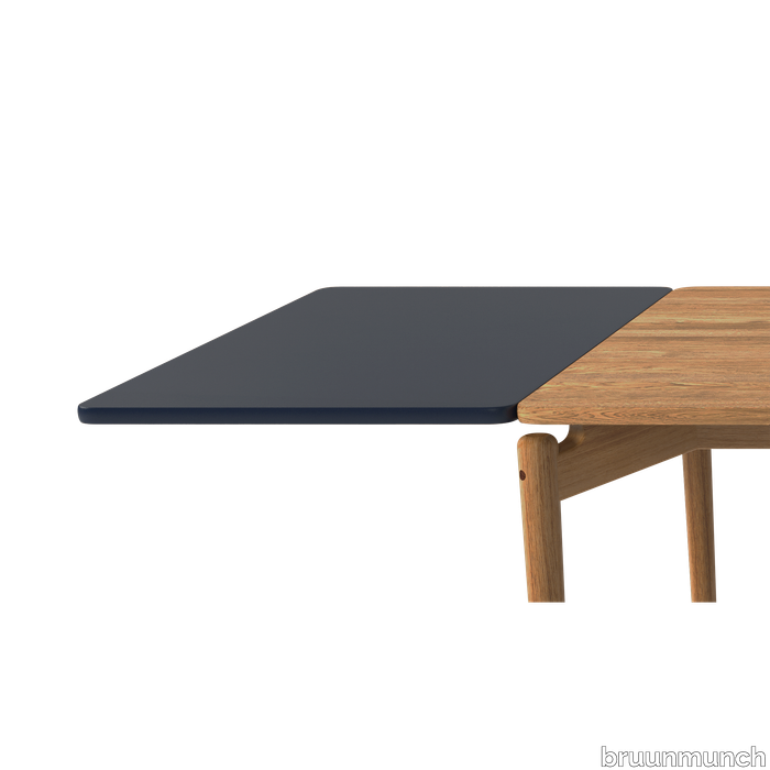 BM_Pure_Closeup_Plates_Oak_Natural_black.png?v=1703084085