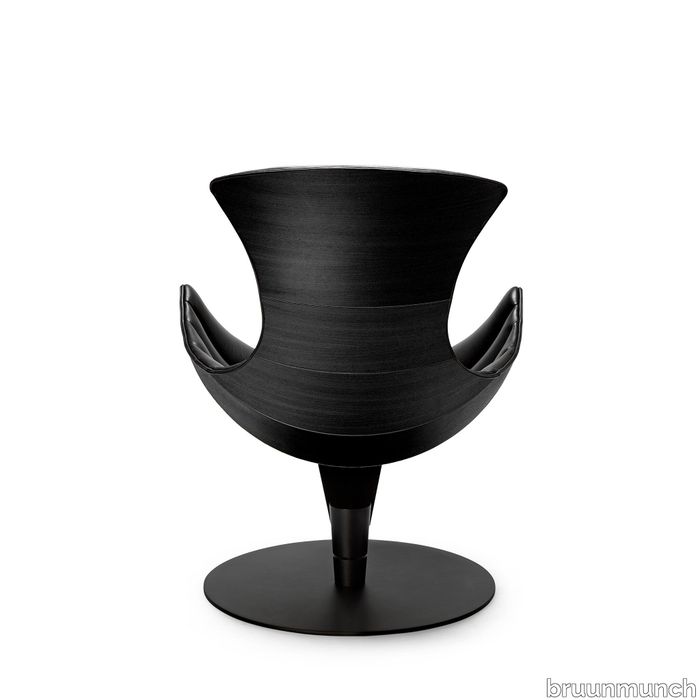 Lobster-Chair-Oak_Black-Lacqured-BlackBase-Back_9c434d34-b53c-4123-85e6-b548e1a709e1.jpg?v=1696798057