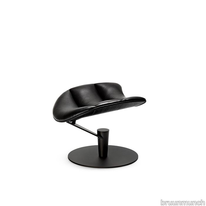 Lobster-Foot-Stool_Black-Blackbase-sidepuff.jpg?v=1668768138