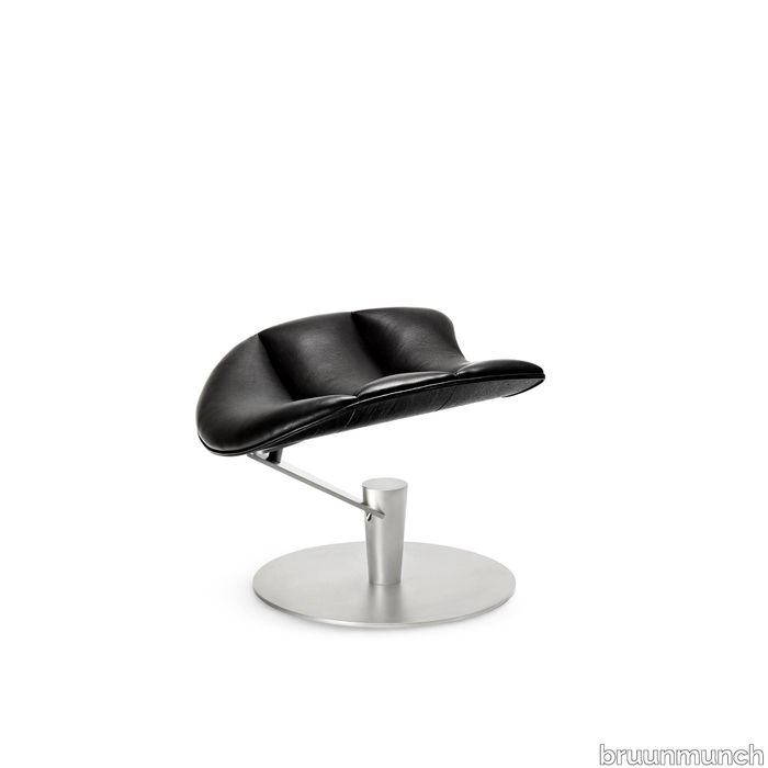 Lobster-Foot-Stool_Black-Chrome-sidepuff_ed9e4f00-ef52-4c3b-b1cc-bec879a0852e.jpg?v=1660665805