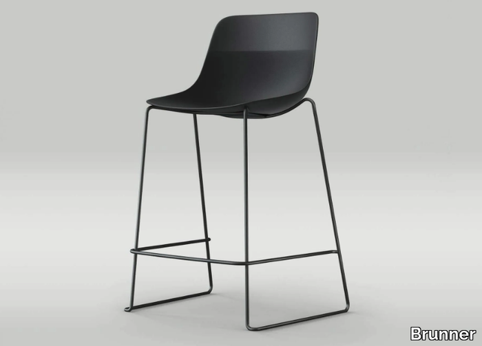 CRONA LIGHT - Stackable sled base high stool _ Brunner