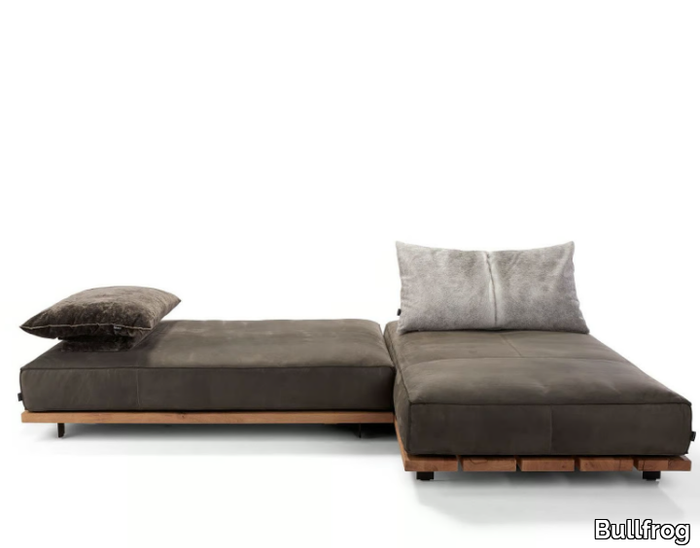 TAO - Convertible sofa _ Bullfrog