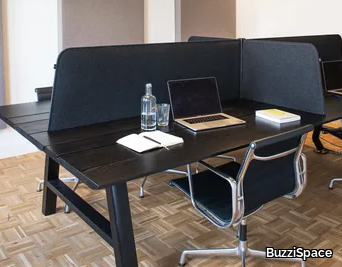 BuzziDesk Cross - Desk divider _ BuzziSpace