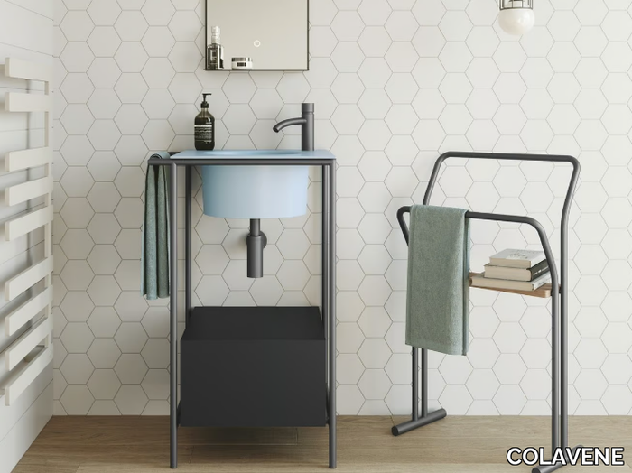 GONGOLO - Standing stainless steel towel rack _ COLAVENE