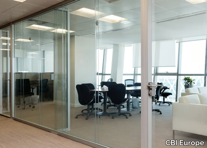 INFINITY · 90 MM - Glass movable wall _ CBI Europe