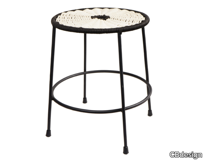 COSMOS - Low iron and rope garden stool _ CBdesign