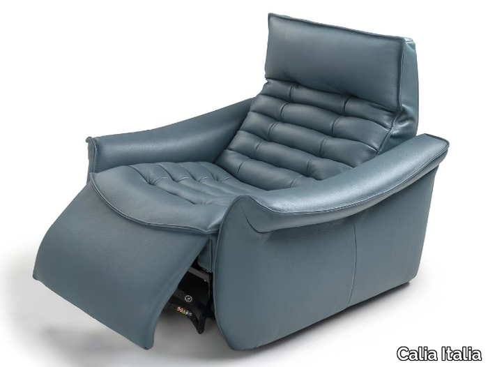 FOX TROT RELAX - Relaxing leather armchair with motorised functions _ Calia Italia