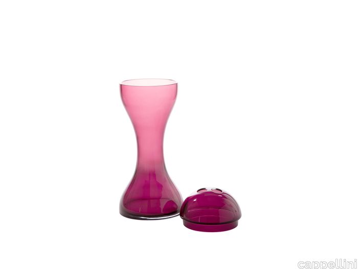 images-03_glass-newson-vase.jpg