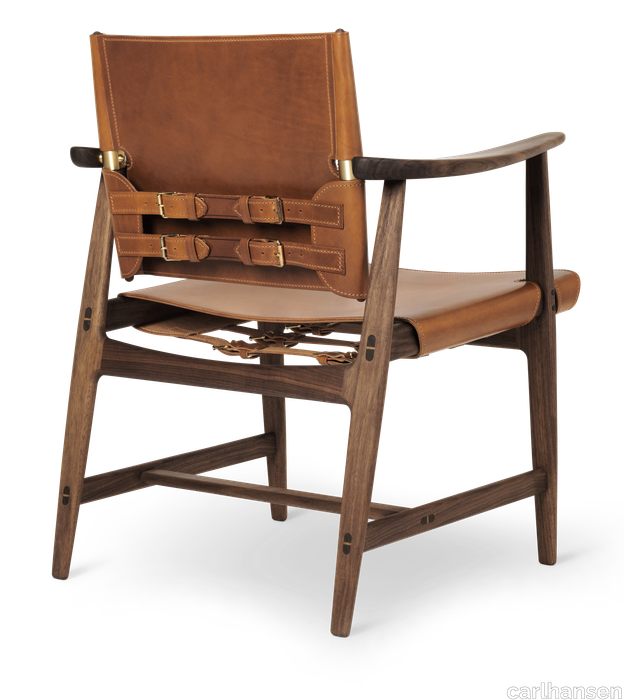 images-BM1106 Huntsman Chair-jagtstolen-valnoed-olie-cognac-sadellaeder-back.png