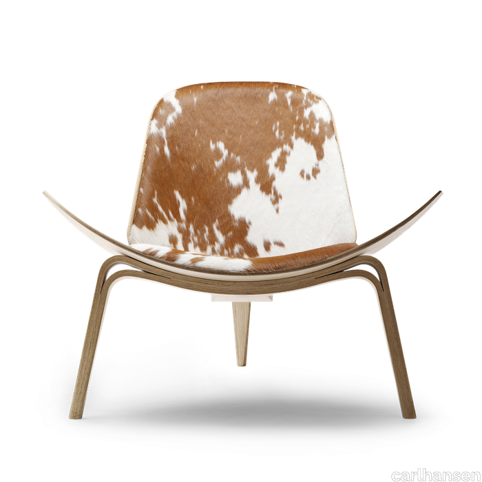 images-CH07 Shell Chair-ch07_oak_whiteoli_brown-white_cowhide.png