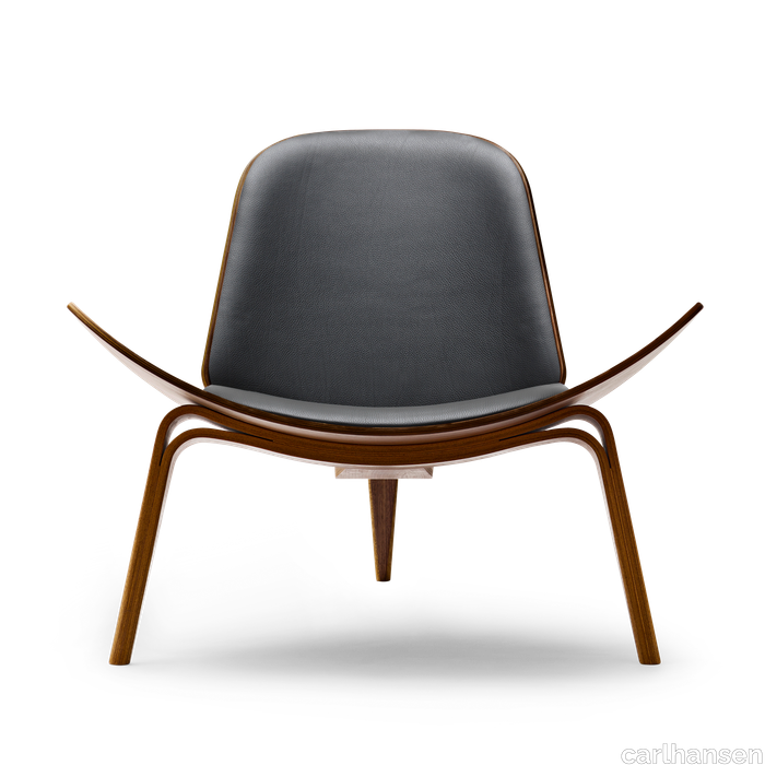 images-CH07 Shell Chair-skalstolen-valnoed-lak-thor301.png