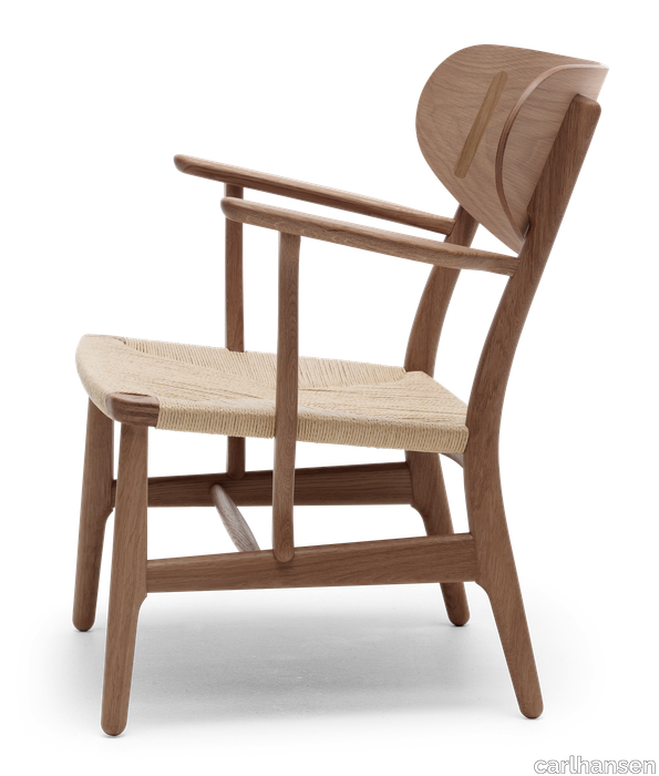 images-CH22 Lounge Chair-ch22-valnoed-olie-naturflet-side.png