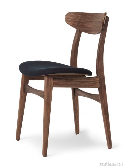 images-CH30P Chair-ch30-valnoed-olie-fiord981-side.png