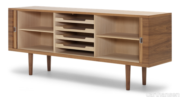 images-CH825 Credenza-ch825-valnoed-olie-aaben-side.png