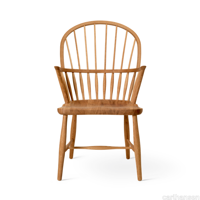 images-FH38 Windsor Chair-fh38_oak_oil_front.png