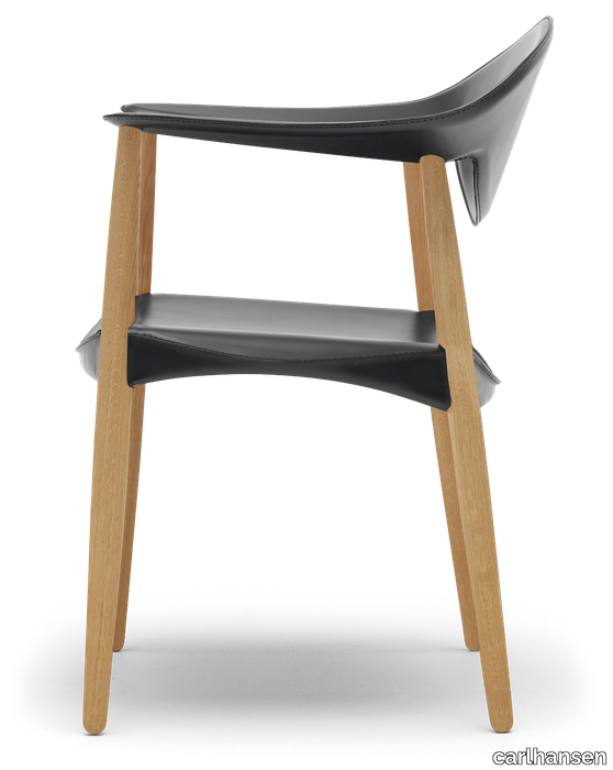 images-LM92P Metropolitan Chair-metropolitan-stolen-polstret-eg-olie-kernelaeder-sort-side.png