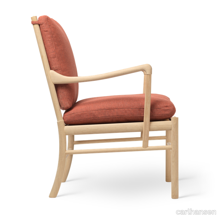 images-OW149 Colonial Chair-colonial-chair-eg-saebe-rewool558-side.png