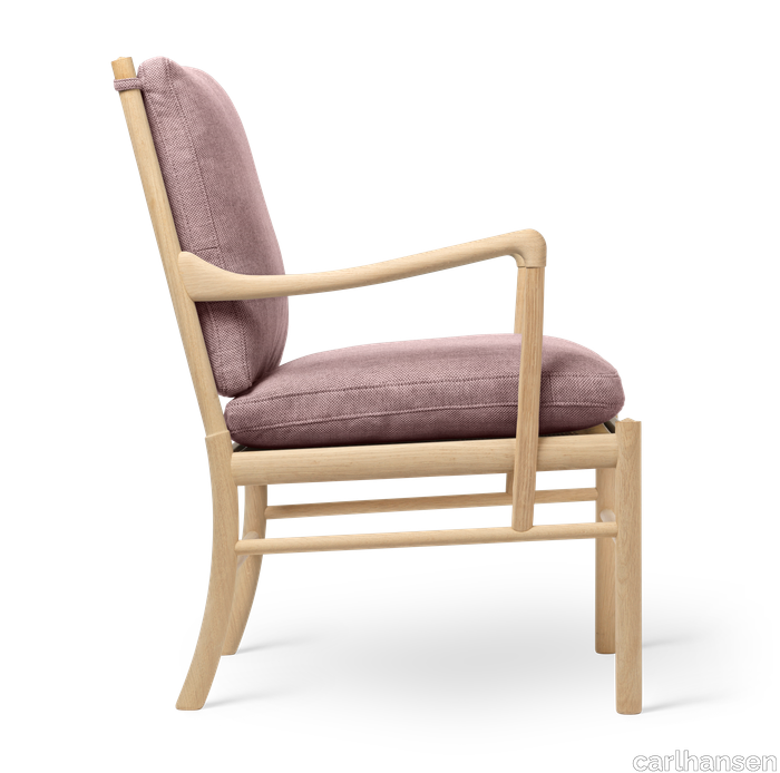 images-OW149 Colonial Chair-colonial-chair-eg-saebe-rewool648-side.png