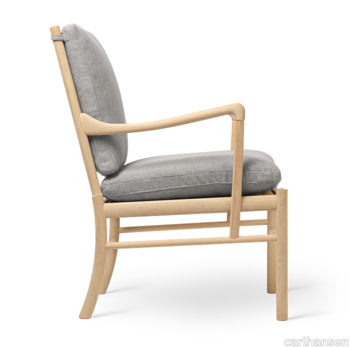 images-OW149 Colonial Chair-colonial-chair-eg-saebe-rewool128-side.png