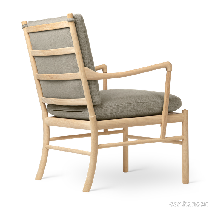 images-OW149 Colonial Chair-colonial-chair-eg-saebe-rewool218-back.png