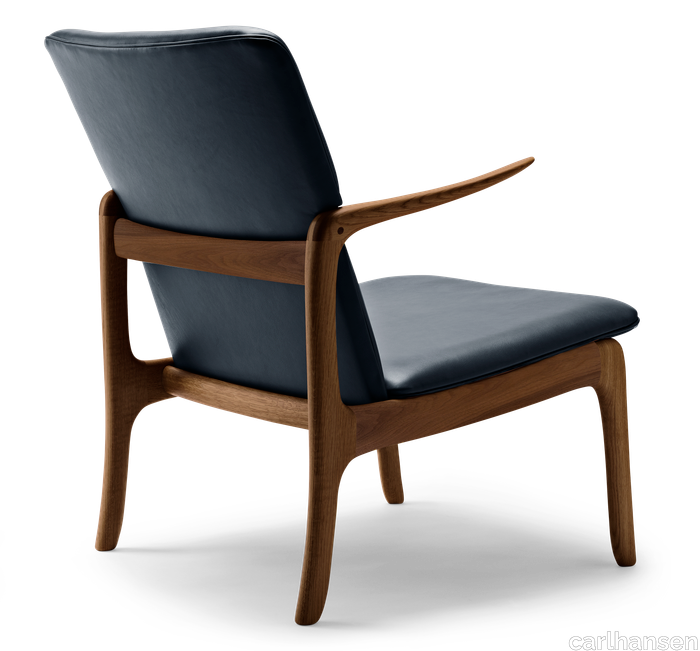 images-OW124 Beak Chair-ow124-beak-chair-valnoed-olie-thor350-back.png