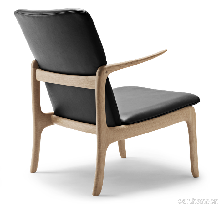 images-OW124 Beak Chair-beak-chair-eg-saebe-thor301-back.png