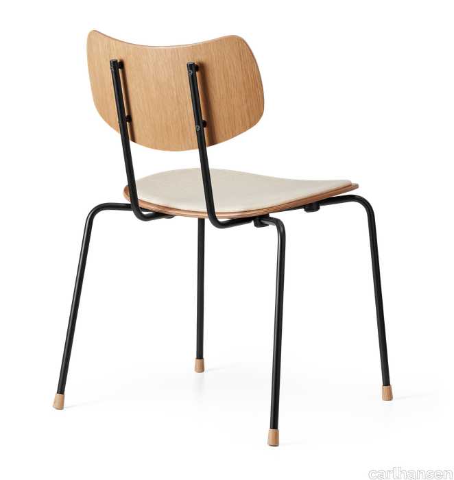 images-VLA26P Vega Chair-vla26_oak_lacquer_steel_black_mood01104_back_2.png