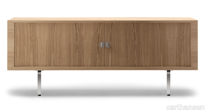 CH825 Credenza