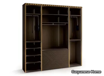 7500 - Wooden walk-in wardrobe with integrated lighting _ Carpanese Home