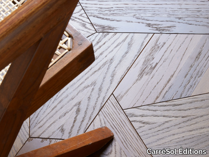 MODULE KRONOS FULL SMOKED - Oak wall/floor tiles _ CarréSol Éditions