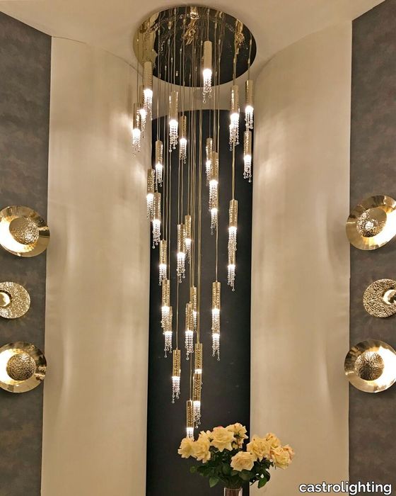 5-Castro-Lighting-Euroluce-2019-Safi-Suspension-8850-19-gold-plated-brass-finish-swarovski-crystals-edit.jpg