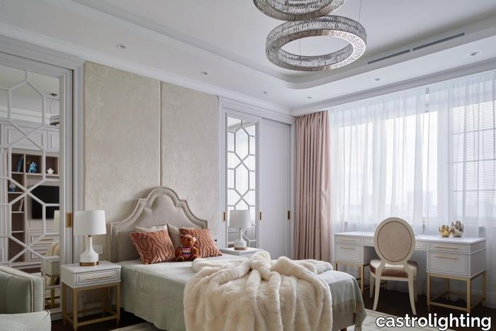 Castro-Lighting-Contemporary-Flat_Design-in-Moscow-feat-Spacium-Suspension-Crystal-Chandelier-Bedroom-Interior-Design.jpeg