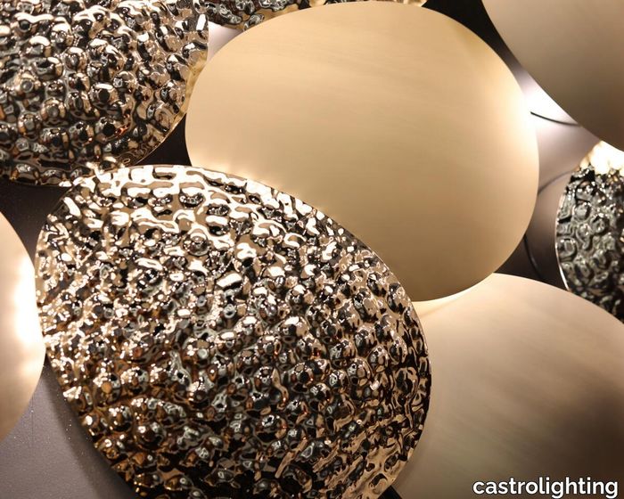 IMM-Cologne-2019-highlights-castro-lighting-mastery-wall-lamp-light-gold-plated-brass.jpg