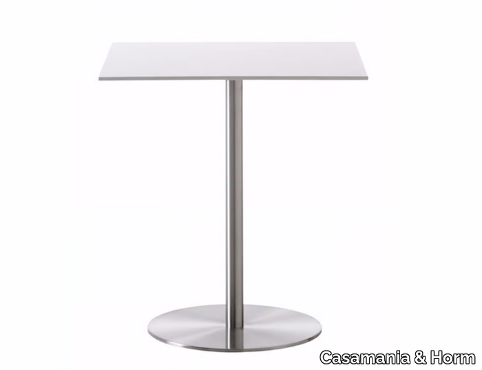 t1-square-table-casamania-107421-relab1572a.jpg