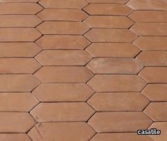 30067-1-handcrafted-mexican-terra-cotta-floor-tile-4_medium.jpg