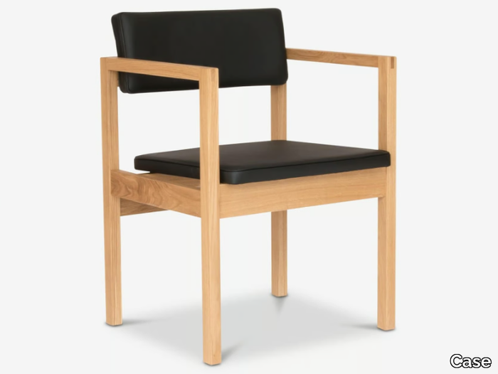 WEST STREET - Oak chair with armrests _ Case