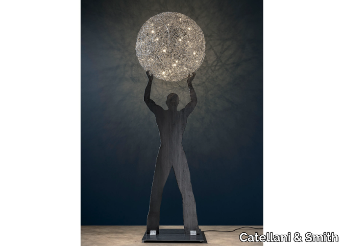 UOMO DELLA LUCE XXL - LED metal floor lamp _ Catellani & Smith