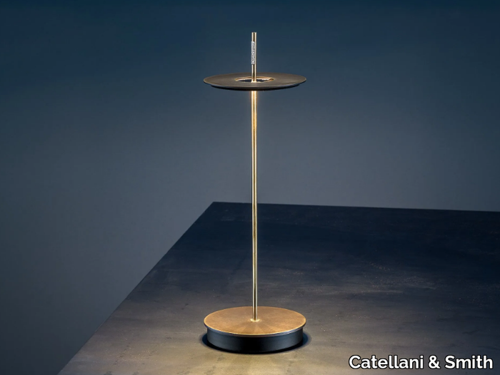 GIULIETTA BE - LED cordless brass table lamp _ Catellani & Smith