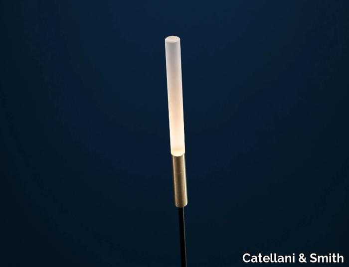 SYPHASERA - LED brass garden lamp post _ Catellani & Smith