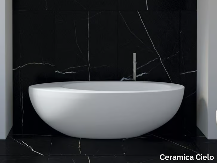 LE GIARE - Freestanding ceramic bathtub _ Ceramica Cielo