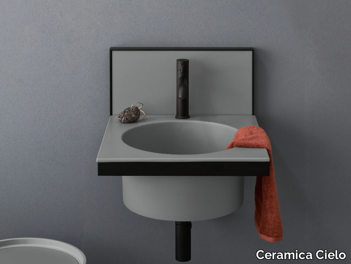 ELLE-Round-washbasin-Ceramica-Cielo-338282-rel1f47cc10.jpg