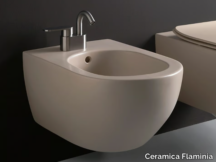 APP-Wall-hung-bidet-CERAMICA-FLAMINIA-133887-rel61ef9d7f.jpg