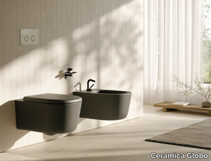 LALITA - LTS02 - Wall-hung rimless ceramic toilet _ Ceramica Globo