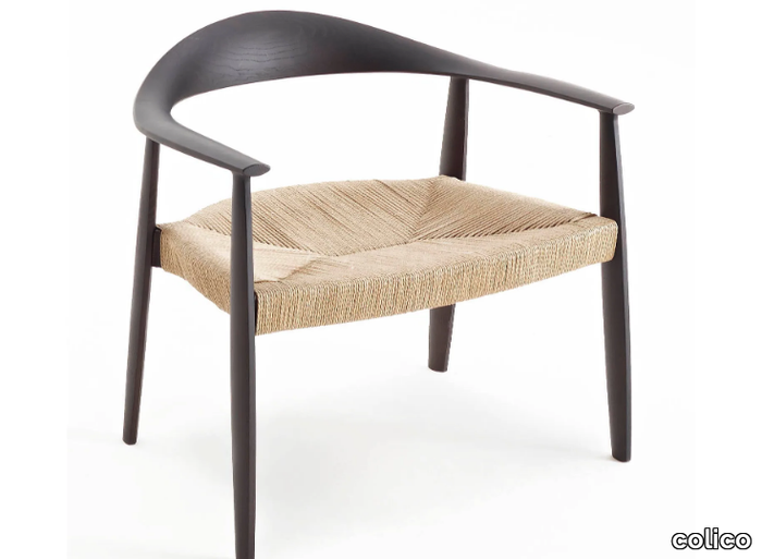 ODYSSÉE.XL - Solid wood easy chair with armrests _ colico